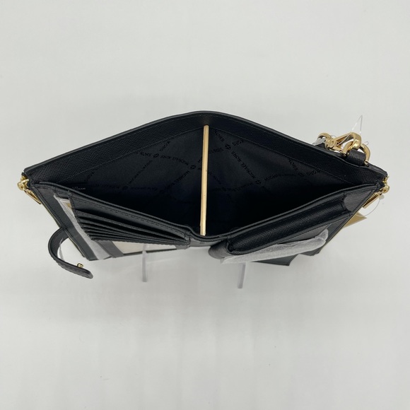 Michael Kors Large TZ Tote & Double Zip Wa… - Picture 9 of 12